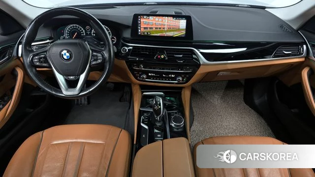 BMW 5 Series (G30) id 3873714 из Кореи 17