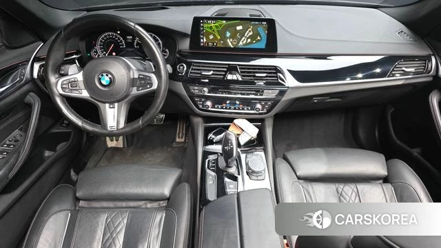BMW 5 Series (G30) id 4286132 из Кореи 36