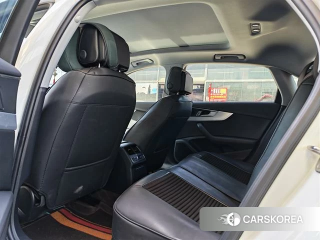 Audi A4L id 4263709 из Китая 7