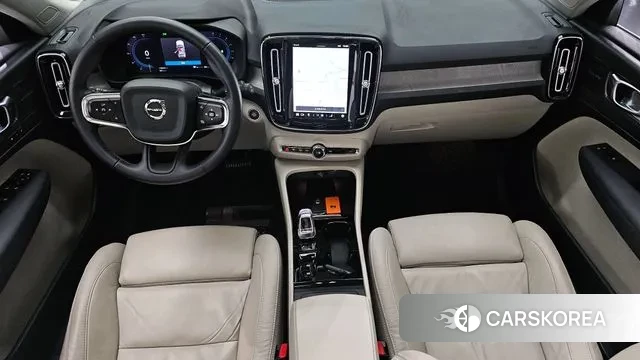 Volvo XC40 id 3716703 из Кореи 17