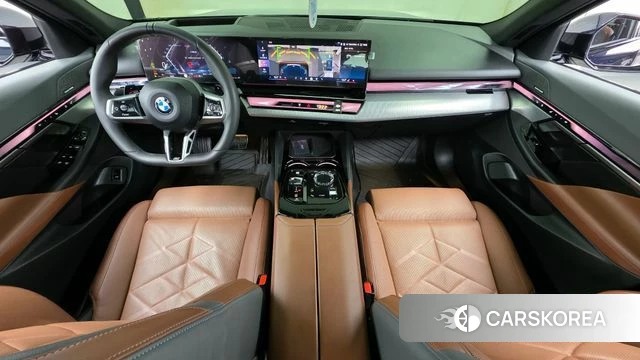 BMW 5 Series (G60) id 4394386 из Кореи 30