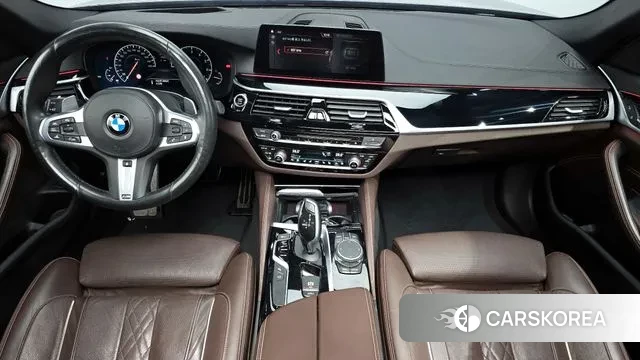 BMW 5 Series (G30) id 3612403 из Кореи 17