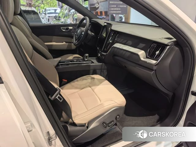 Volvo XC60 id 4254099 из Китая 9