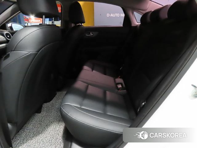 Kia Come New K3 id 4615417 из Кореи 17