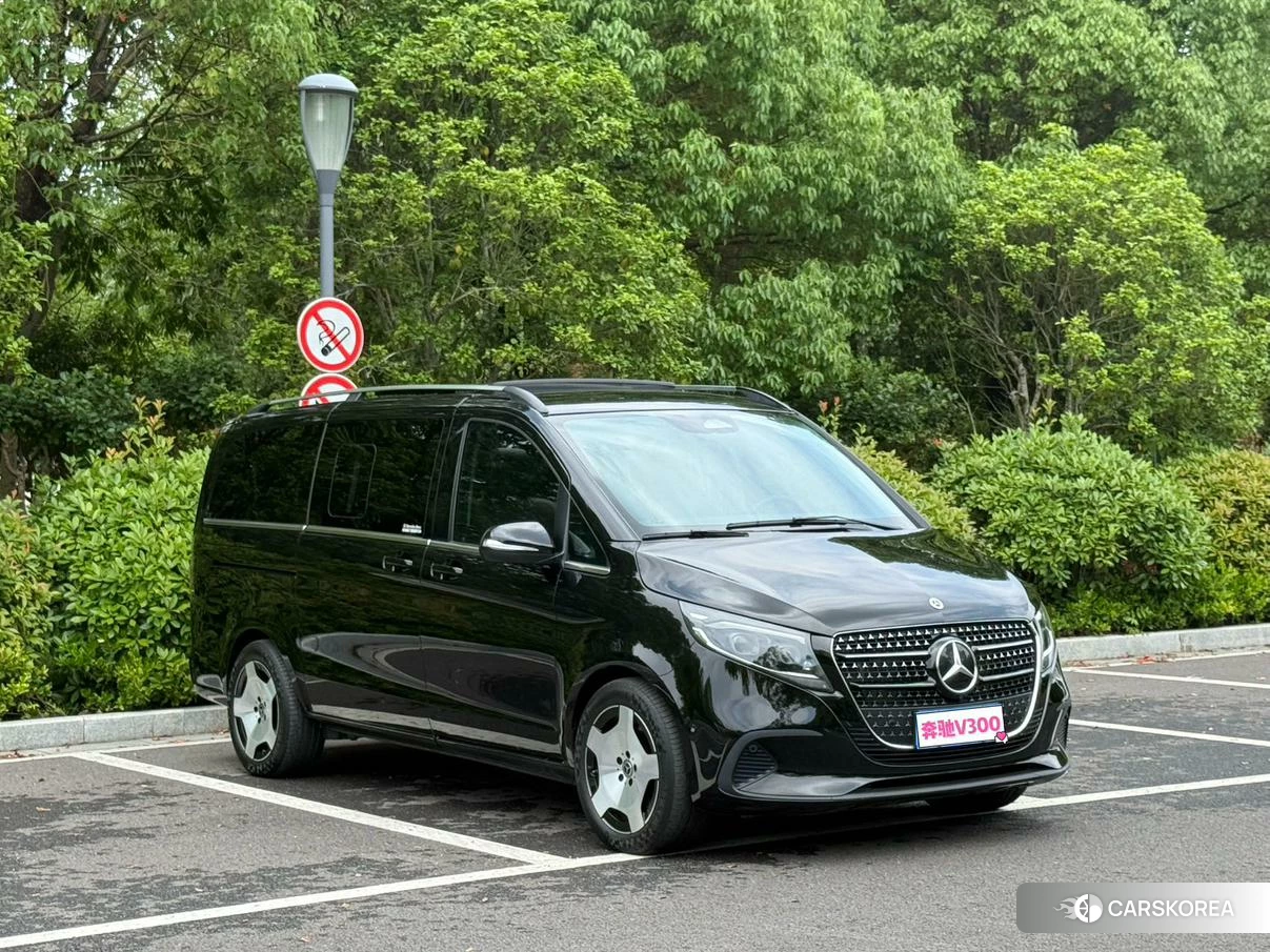 Mercedes-Benz V-class id 4486466 из Китая 14