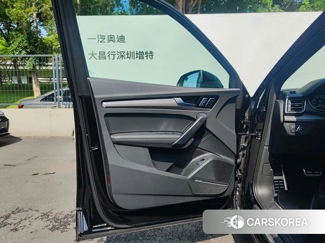 Audi Q5L id 4274409 из Китая 19