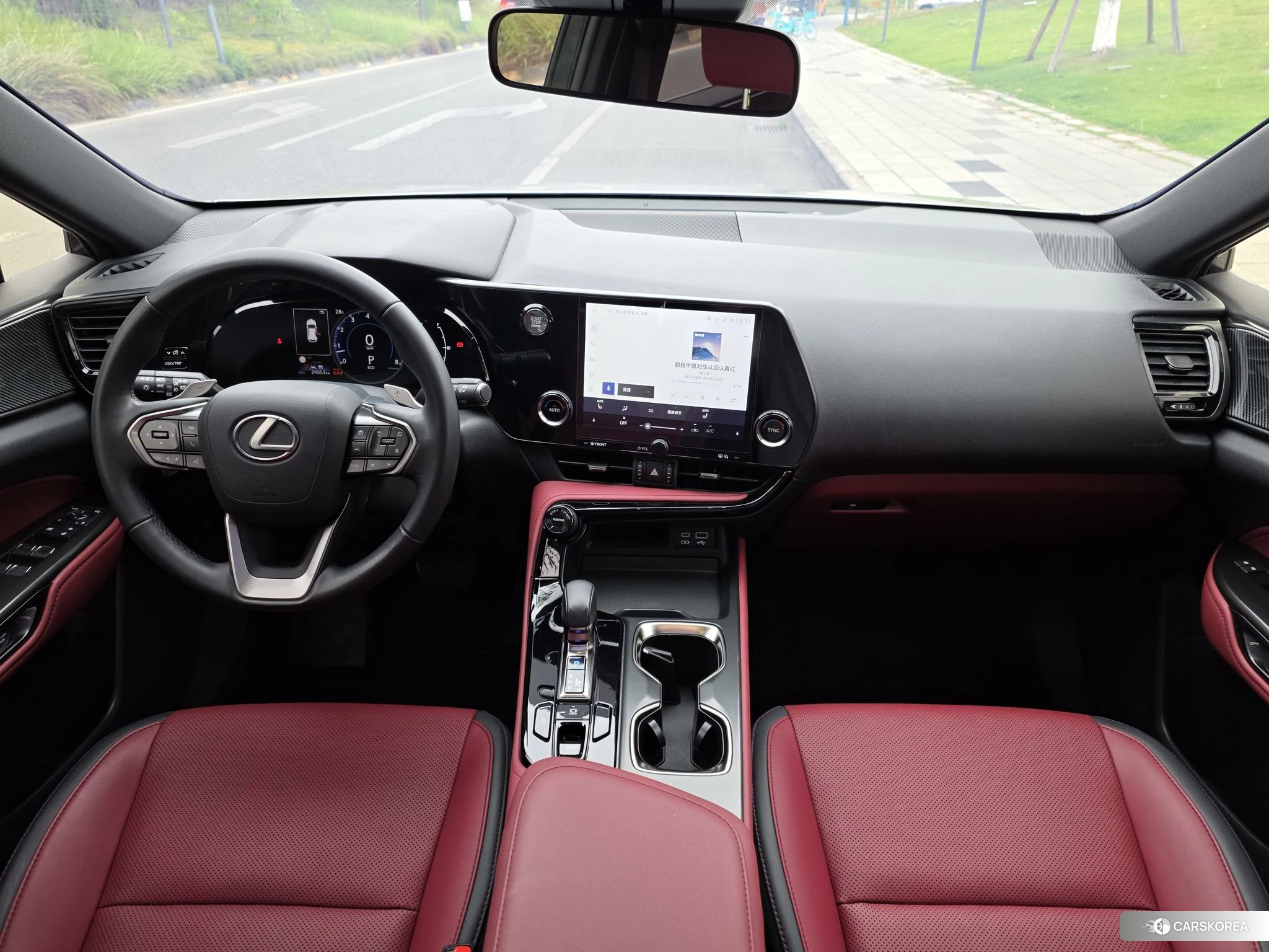 Lexus NX id 4499063 из Китая 9