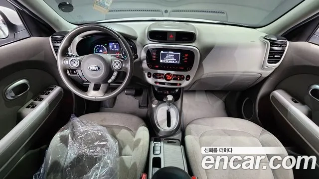 Kia Soul EV id 2881916 из Кореи 17