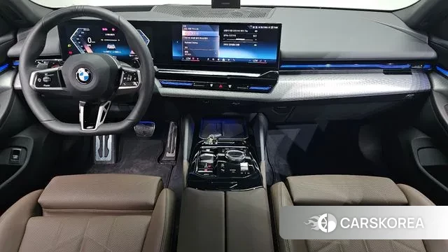 BMW 5 Series (G60) id 3057845 из Кореи 17