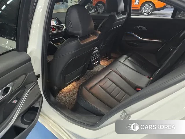 BMW 3 Series (G20) id 3373774 из Кореи 10