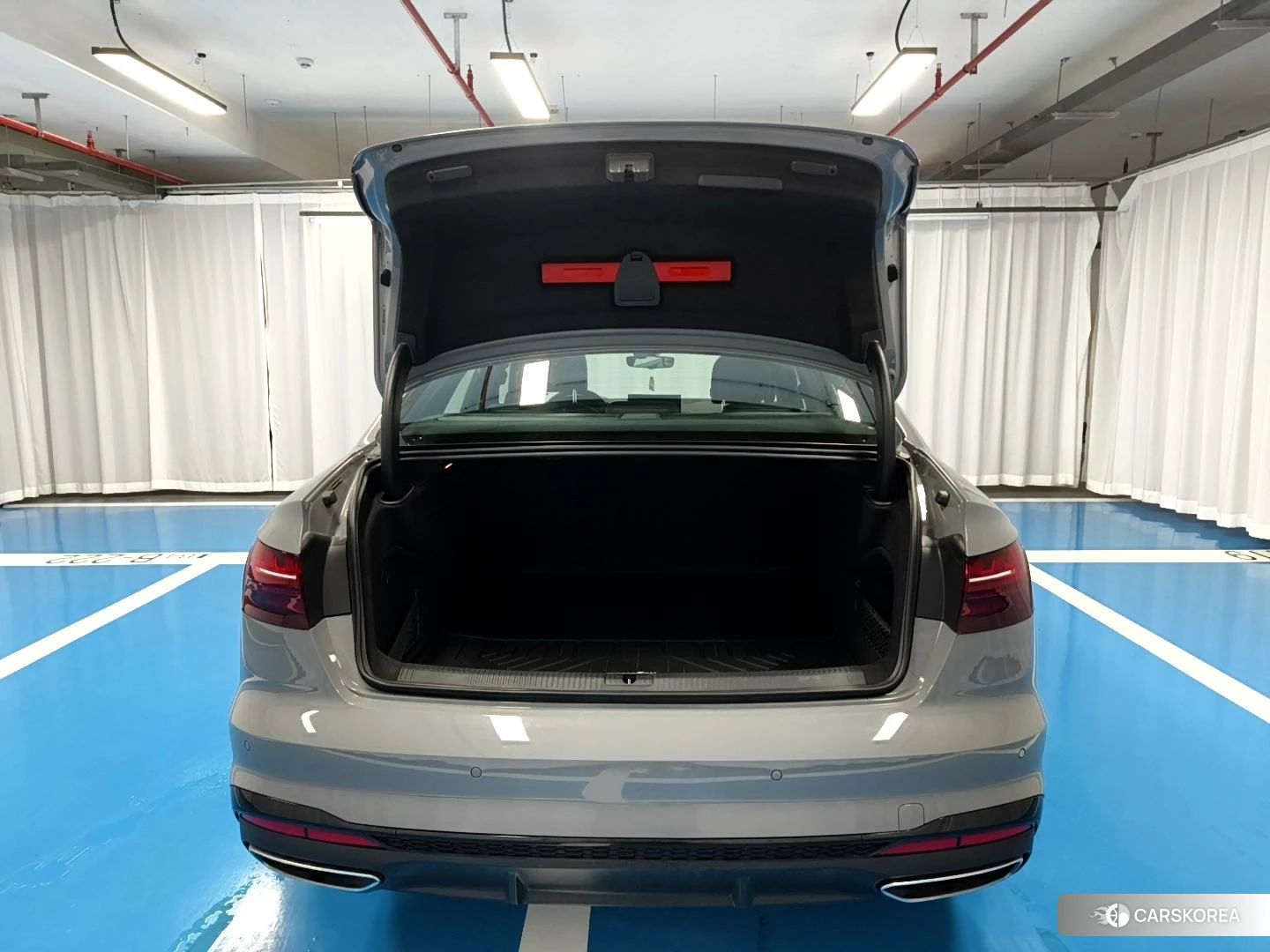 Audi A4L id 4453085 из Китая 17