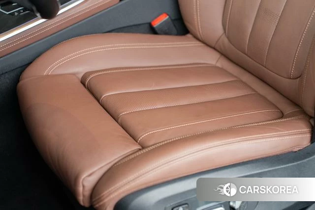 BMW X7 id 4217397 из Китая 45