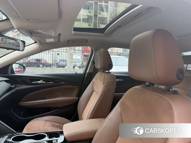 Buick Regal id 3926901 из Китая 15