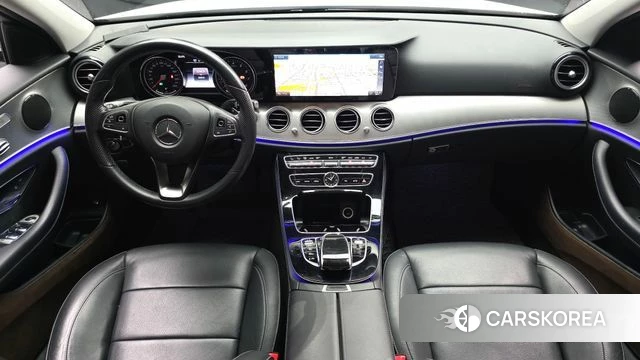 Mercedes-Benz E-Class W213 id 4647856 из Кореи 28