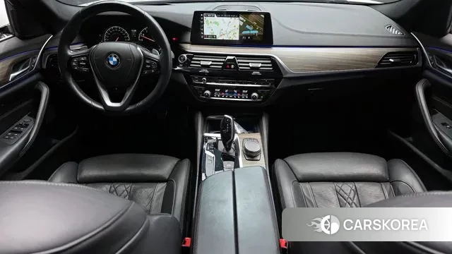 BMW 5 Series (G30) id 3661988 из Кореи 17