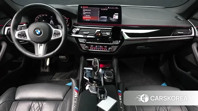 BMW 5 Series (G30) id 3225694 из Кореи 17