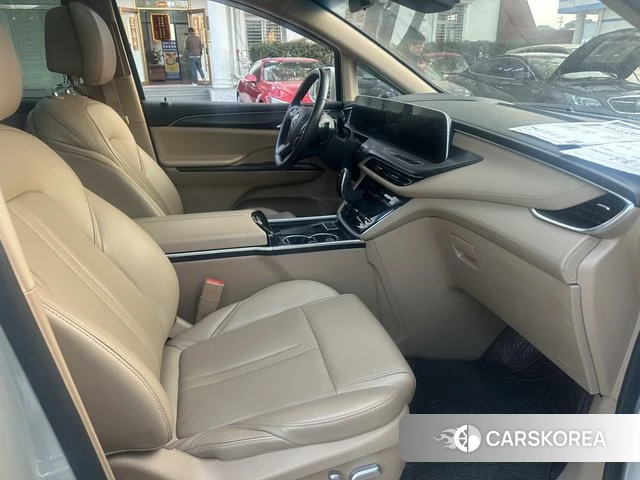 Buick GL8 id 4253518 из Китая 11