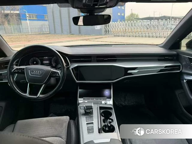 Audi A6L id 4297652 из Китая 7