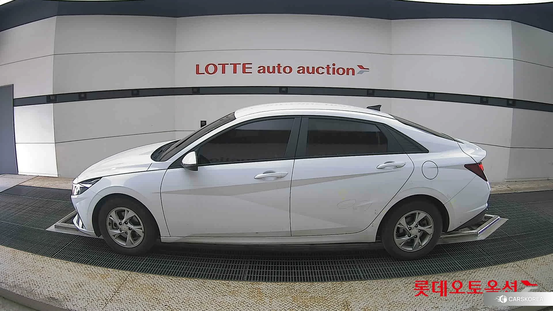Hyundai Avante id 4289303 из Кореи 34