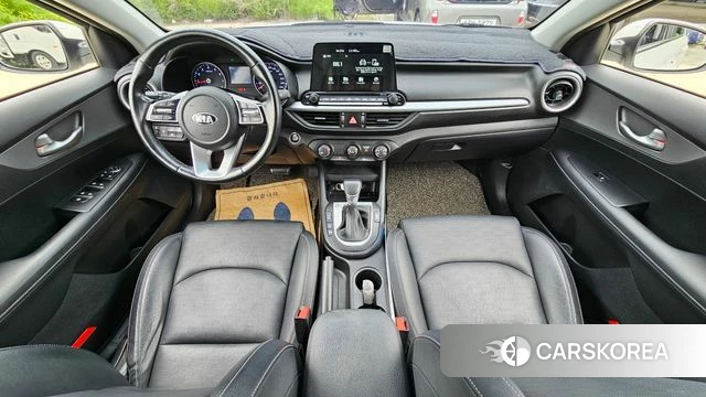 Kia Come New K3 id 4377641 из Кореи 17