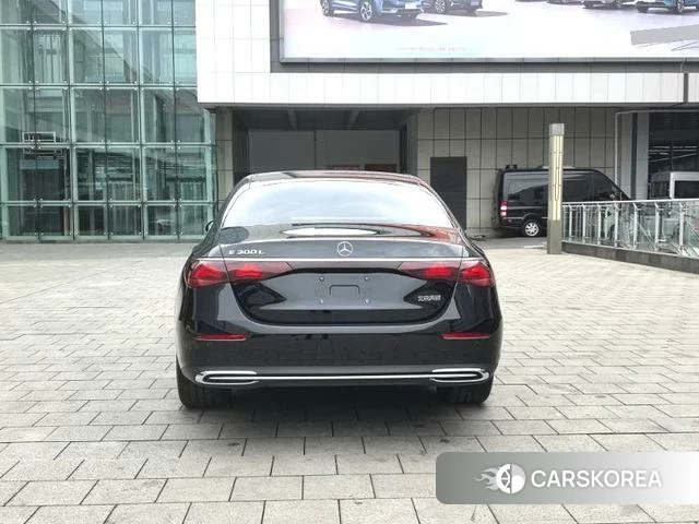 Mercedes-Benz E-class id 4367540 из Китая 10
