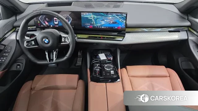 BMW 5 Series (G60) id 3629309 из Кореи 17