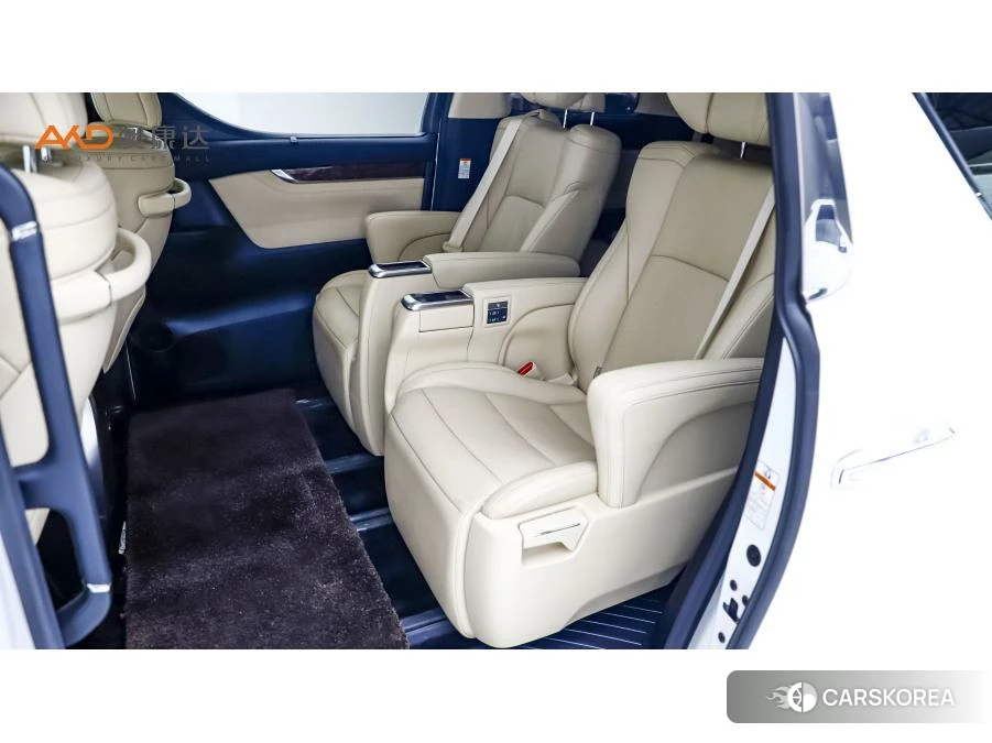 Toyota Elfa id 4441034 из Китая 8
