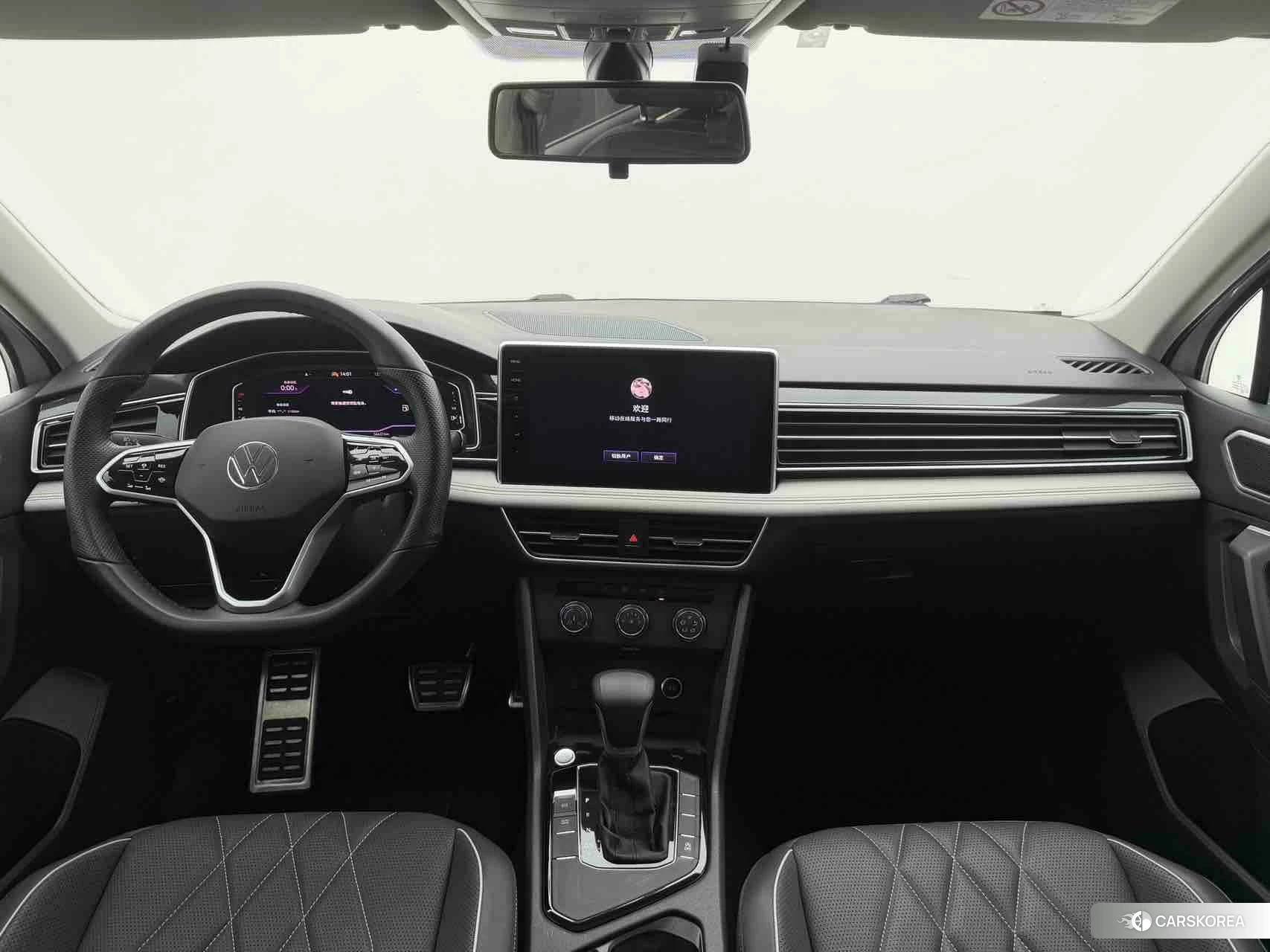 Volkswagen Tiguan L id 4498776 из Китая 10