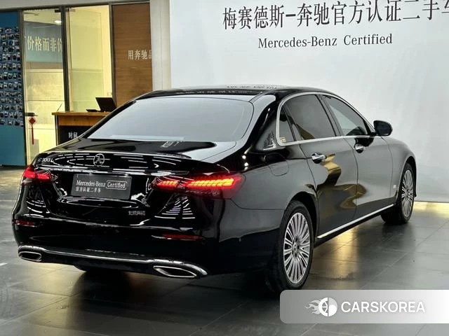 Mercedes-Benz E-class id 4279252 из Китая 19