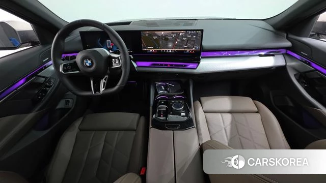 BMW 5 Series (G60) id 4279576 из Кореи 33