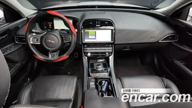 Jaguar XE id 2761721 из Кореи 17