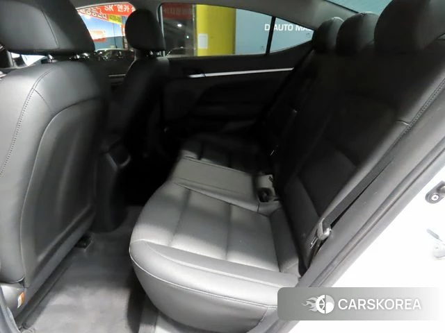 Hyundai The New Avante AD id 3889385 из Кореи 17