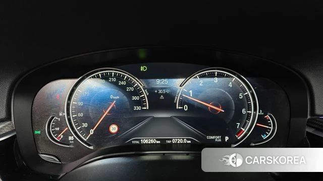 BMW 5 Series (G30) id 4684534 из Кореи 27