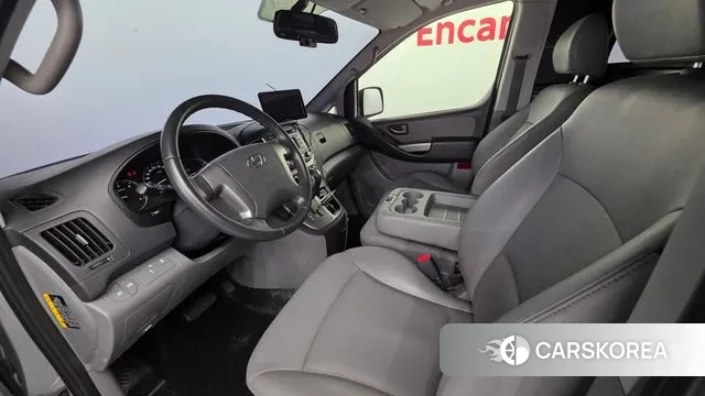 Hyundai The New Grand Starex id 3156405 из Кореи 17