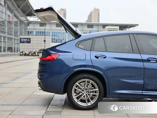 BMW X4 id 4359043 из Китая 14