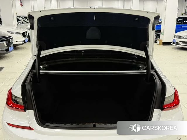 BMW 3 series id 4207291 из Китая 16
