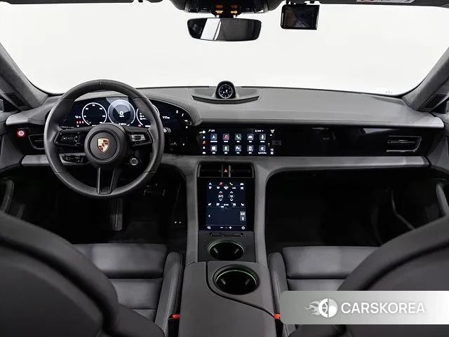 Porsche Taycan id 3477341 из Кореи 17