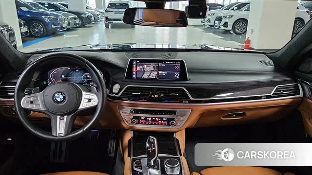 BMW 7 Series (G11) id 4366384 из Кореи 17