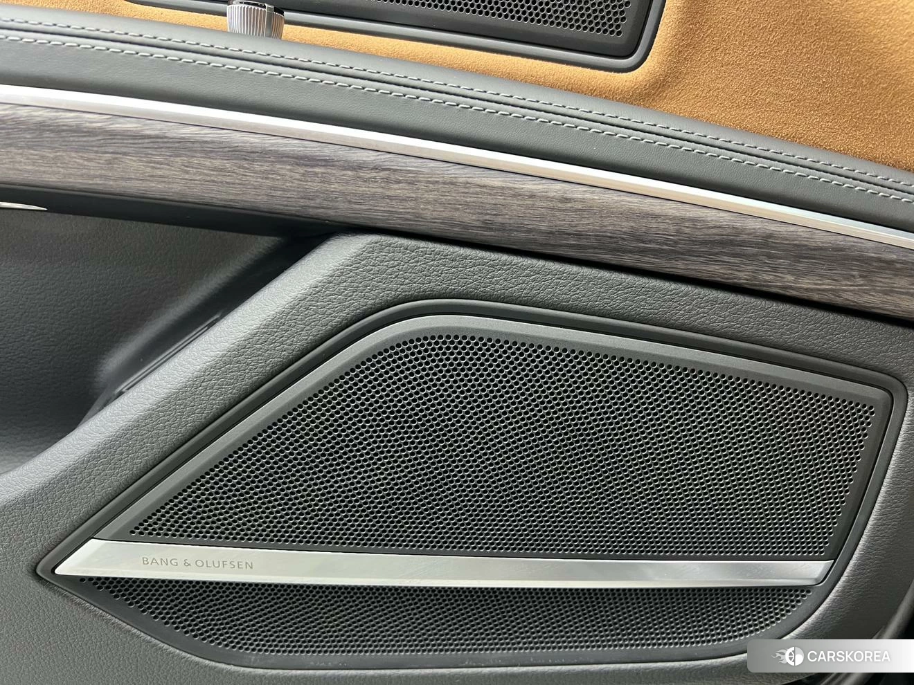 Audi A8 id 4492735 из Китая 39