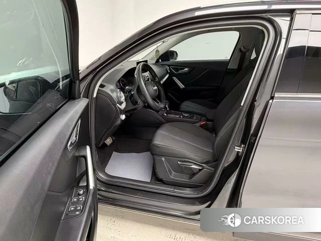 Audi Q2L id 4392027 из Китая 15