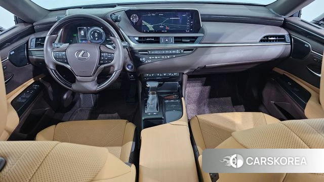 Lexus ES300h 7th generation id 4435512 из Кореи 17