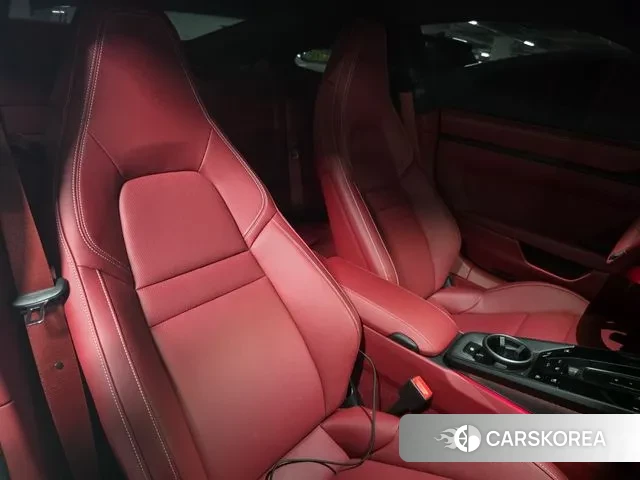 Porsche 911(992) id 3251233 из Кореи 14