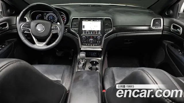 Jeep Grand Cherokee id 2952046 из Кореи 17