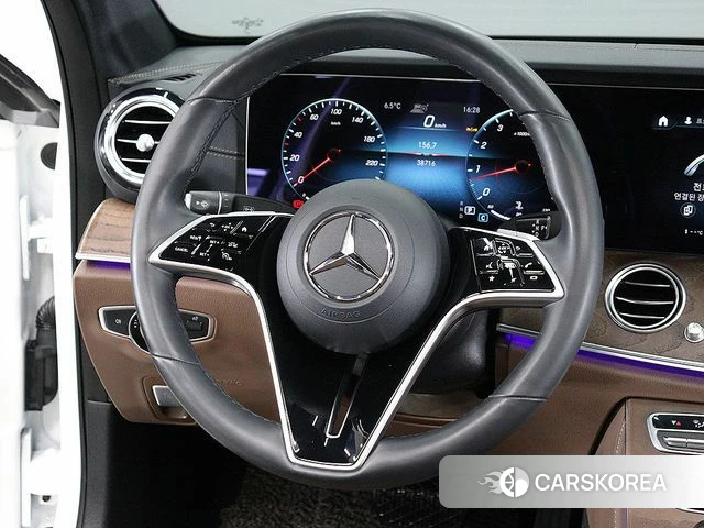 Mercedes-Benz E-Class W213 id 3818014 из Кореи 17