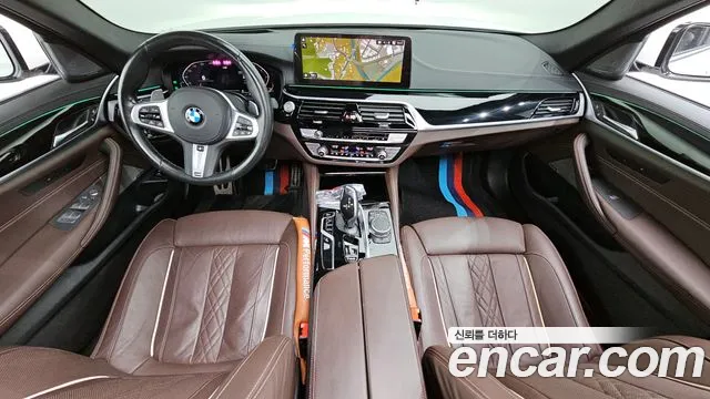 BMW 5 Series (G30) id 2694878 из Кореи 17