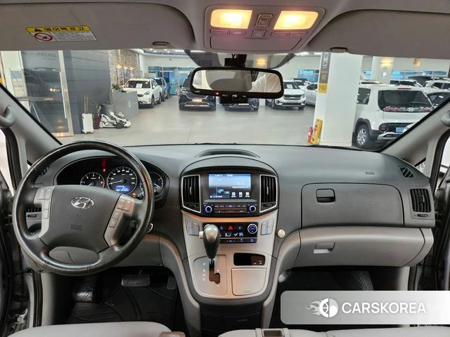 Hyundai The New Grand Starex id 4638137 из Кореи 17