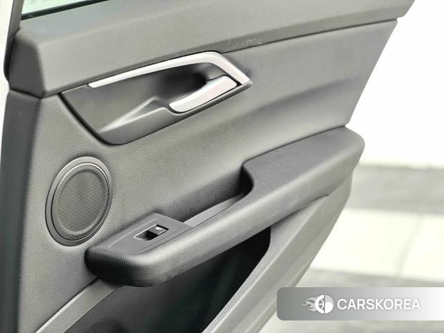 BMW 1 series id 4253642 из Китая 22