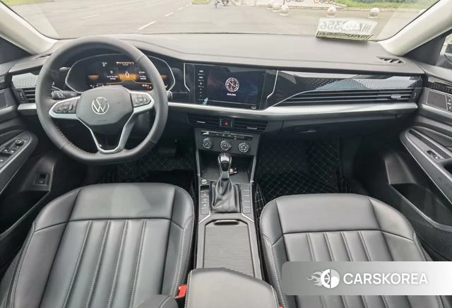 Volkswagen Passat id 4348722 из Китая 17
