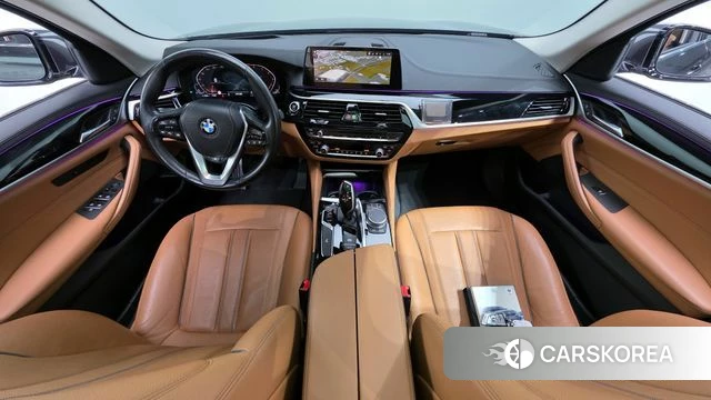 BMW 5 Series (G30) id 3800901 из Кореи 17