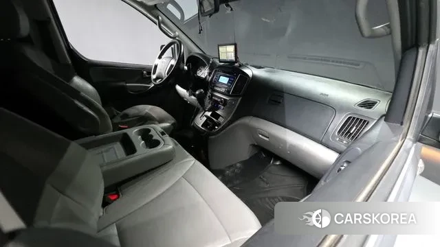 Hyundai The New Grand Starex id 3013632 из Кореи 17